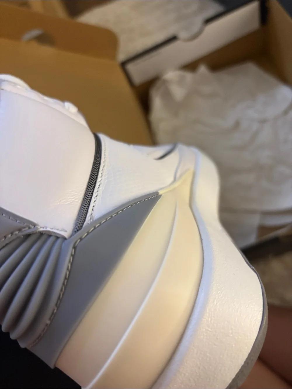 Men's Jordan 2s White sneakers